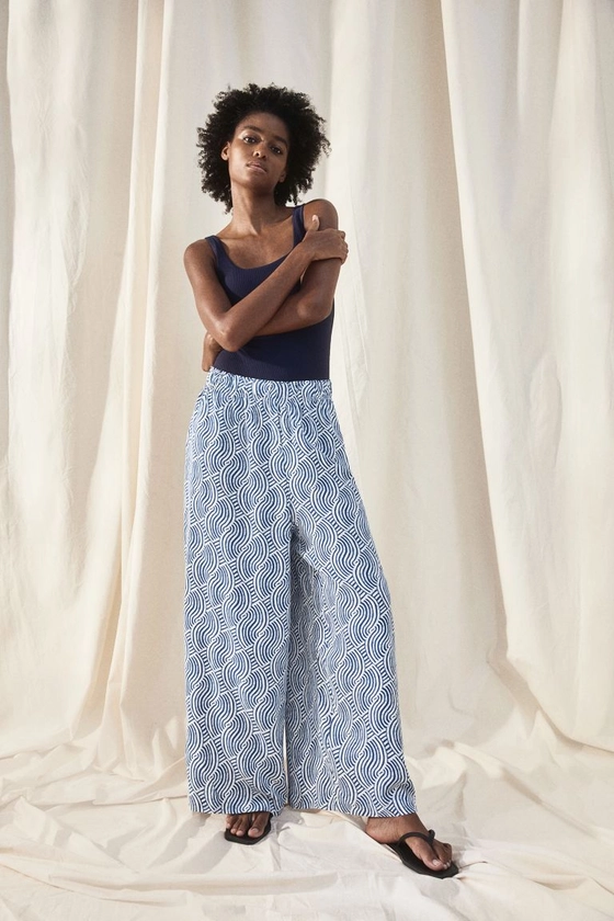 Cropped pull-on trousers - Blue/Patterned - Ladies | H&M IE