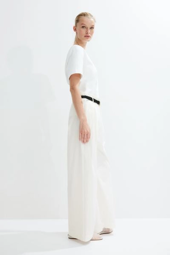 Pantalon large avec ceinture - Taille haute - Longue - Blanc - FEMME | H&M FR