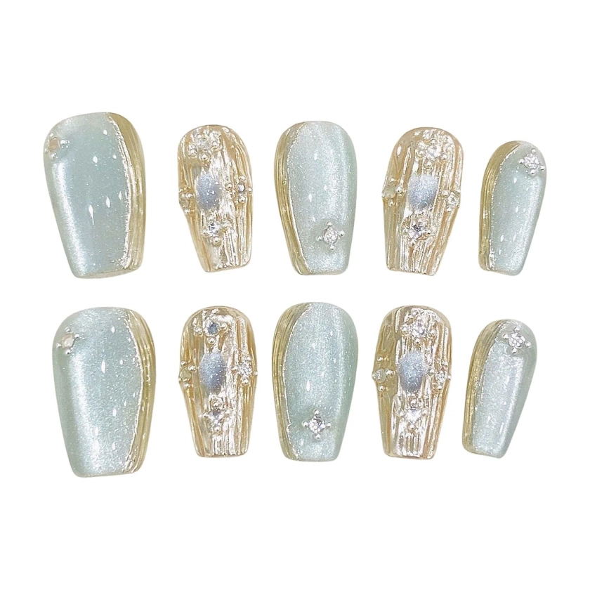 Elegant Glitter Press-On Nails - DIY Fashion Manicure