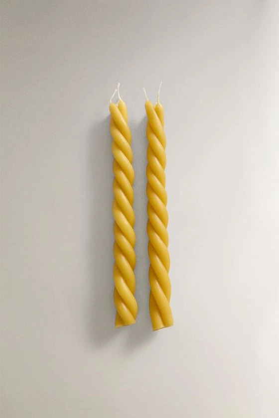 PACK OF BEESWAX CANDLES (PACK OF 2)