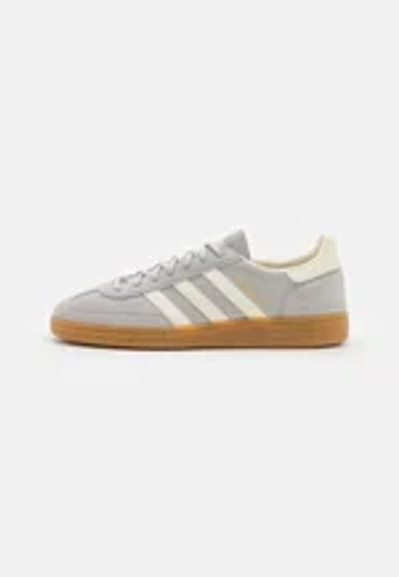 HANDBALL SPEZIAL - Baskets basses - grey two/cream white/footwear white