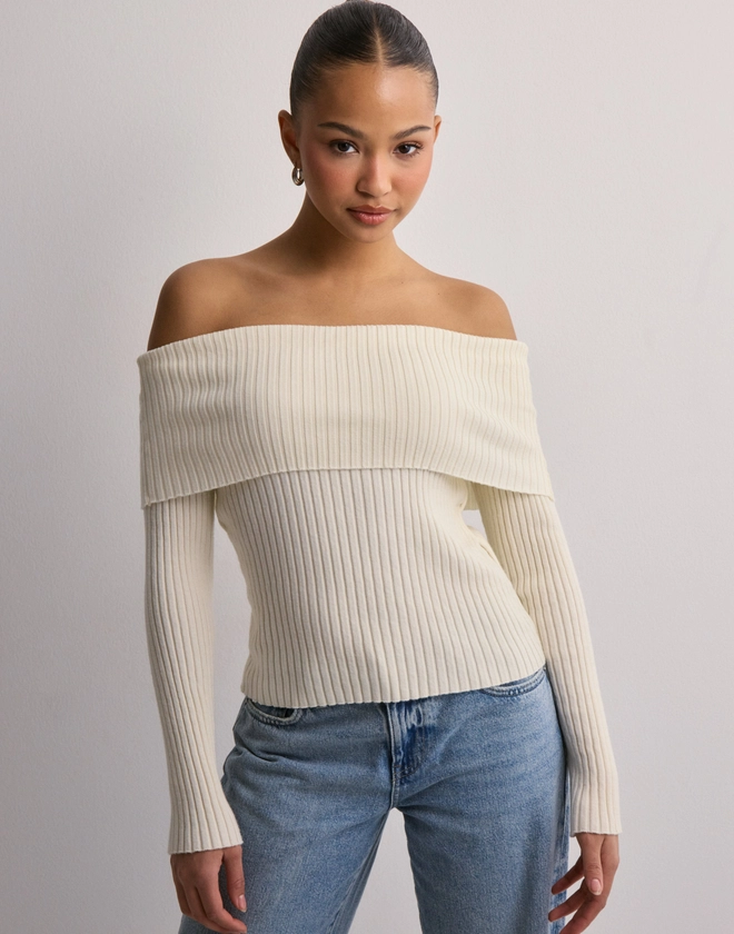 Buy JDY JDYLIVA LIFE L/S OFF SHOULDER PULL - Birch | Nelly.com