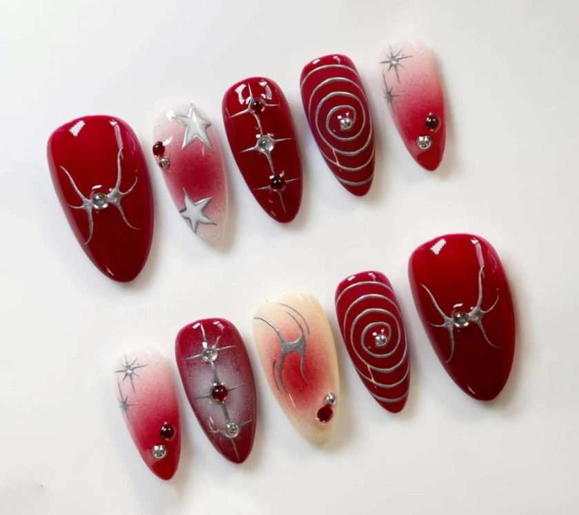 RED Colors Press On Nails, Luxury Handmade Stars 3D Gel Faux Acrylic Design Nails Art, Custom Nails Nailbox, Wedding Party Nails For Her