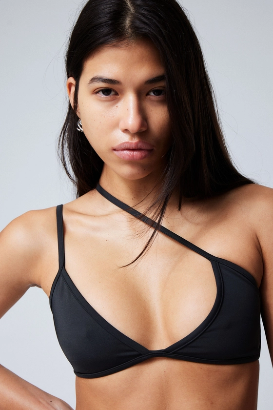 asymmetric pullover bikini top - Black | Weekday EU