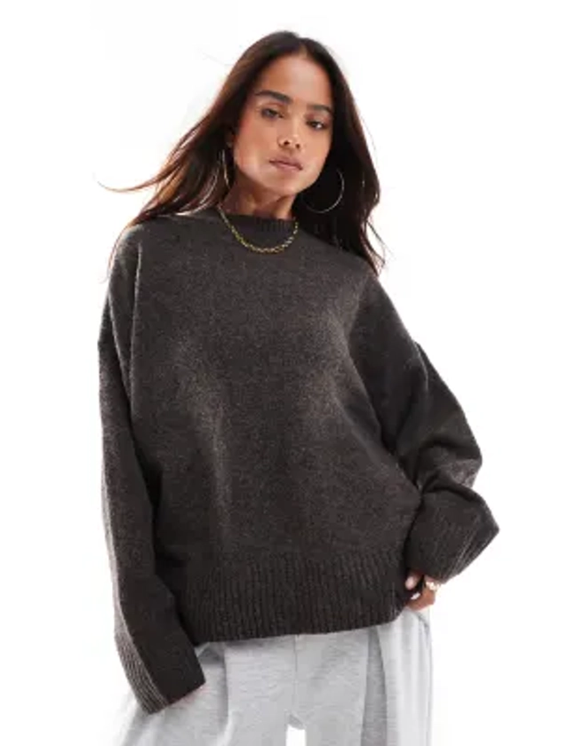 Vero Moda - Pull doux à col rond - Marron chocolat | ASOS