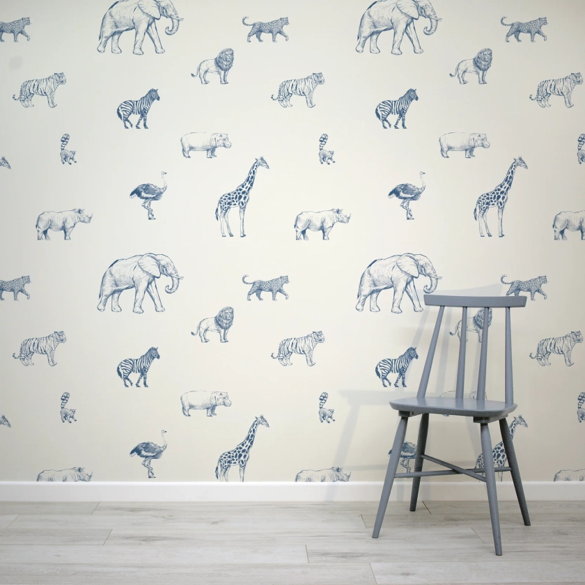 Safari Sketchbook Bluu - Blue & Cream Sketched Safari Animals Wallpape