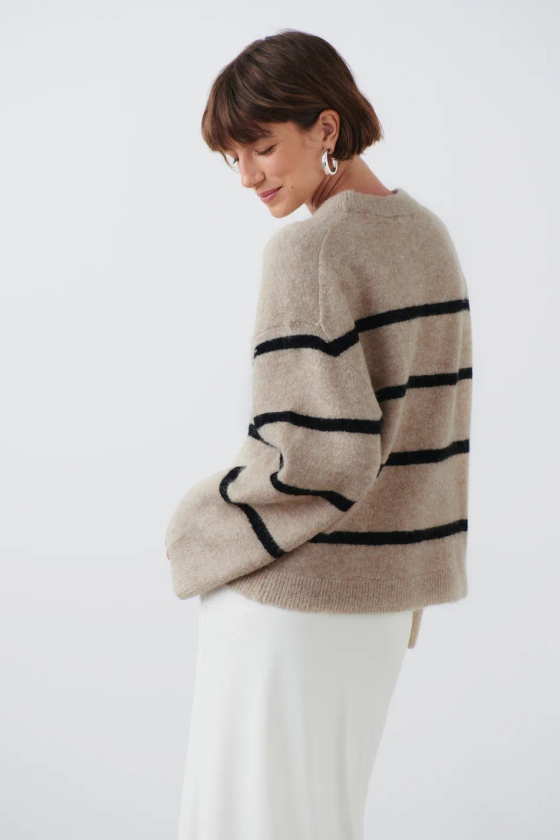 Crew neck knitted sweater - Beige - Women - Gina Tricot
