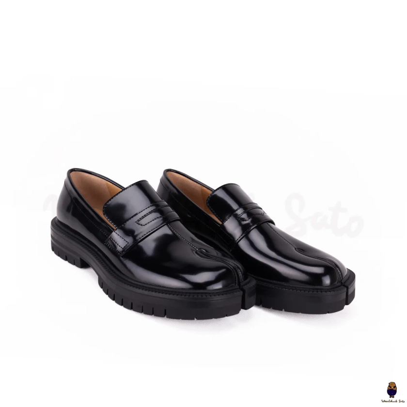 WoodchuckSato Tabi black split-toe loafers flats with chunky cleated s