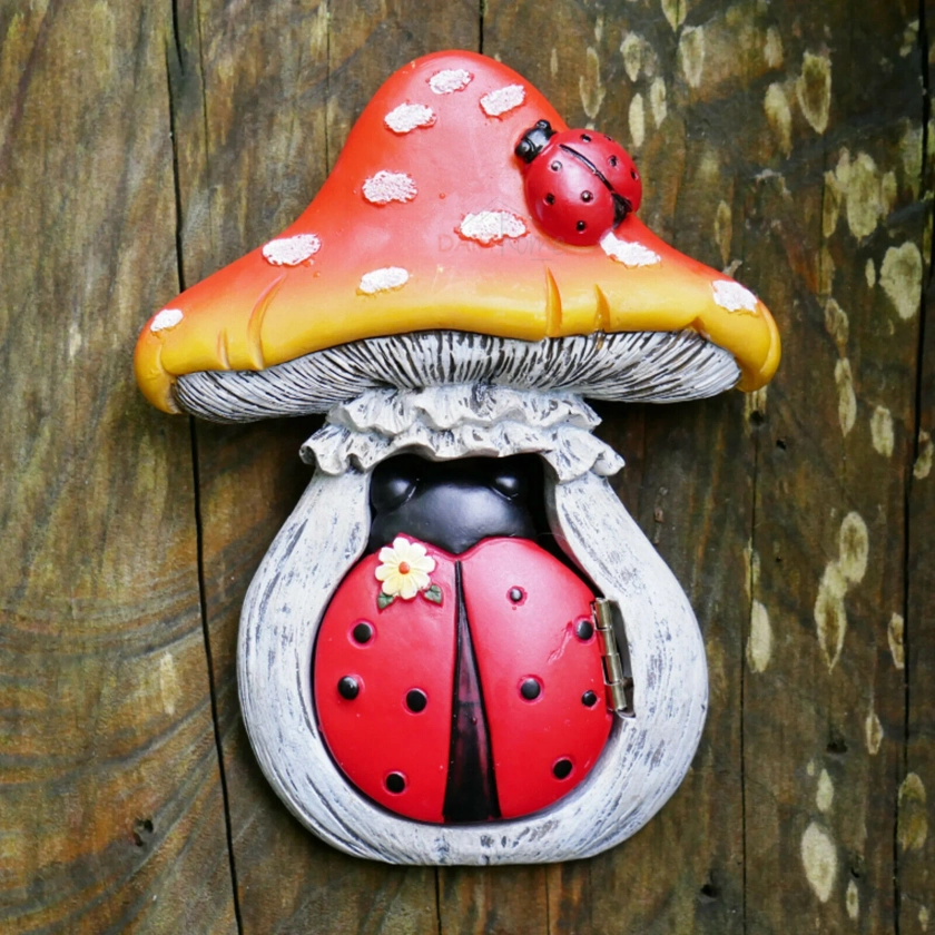 Darthome Mini Fairy Ladybird Mushroom Door