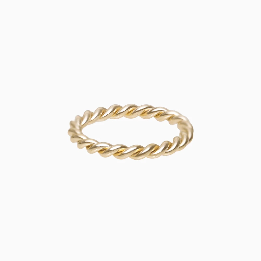 Bold Twisted Ring