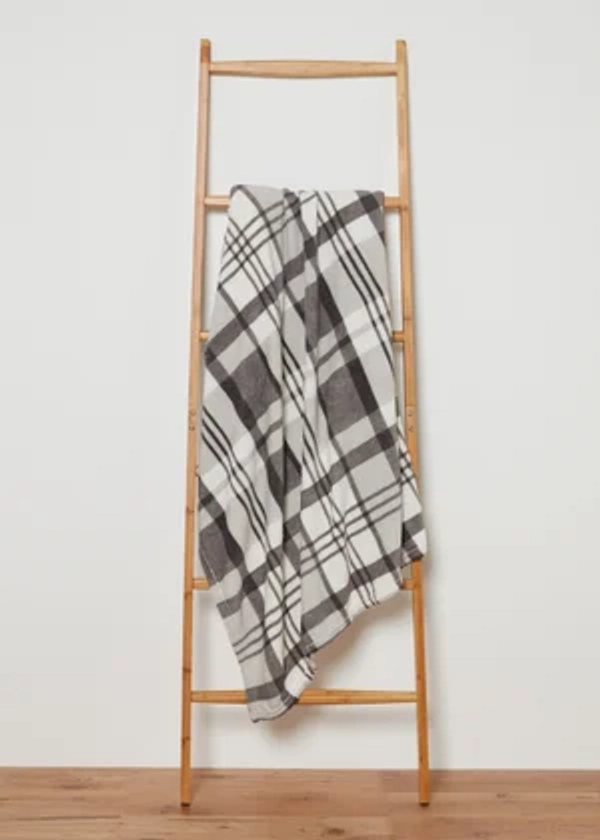 Grey Plaid Print Throw (130cm x 150cm)