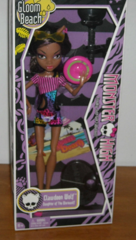 Monster High Doll Gloom Beach CLAWDEEN WOLF New