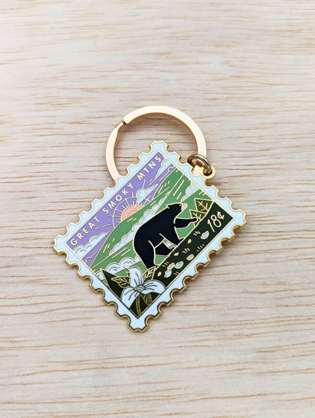 Great Smoky Mountains National Park Stamp Enamel Keychain , National park accessories, gift for hikers