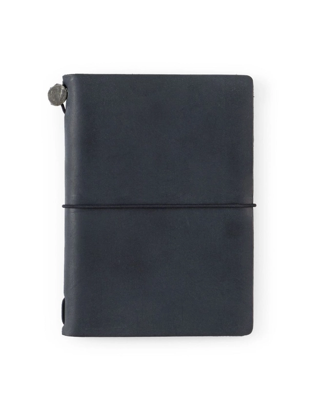 TRAVELER'S notebook - Passport Size Starter Kit - NOIR