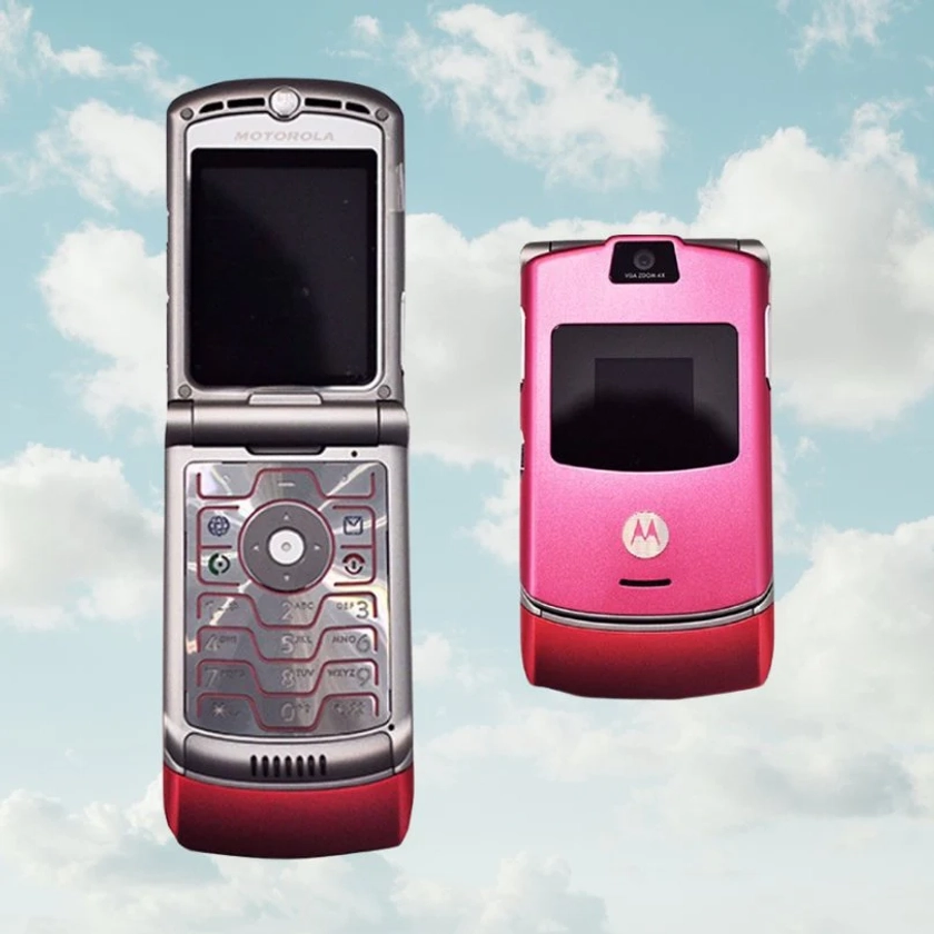 Motorola RAZR V3 - Unlocked - Iconic Y2K Phone