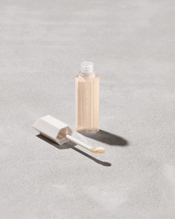 We're Even Hydrating Longwear Concealer — 120N