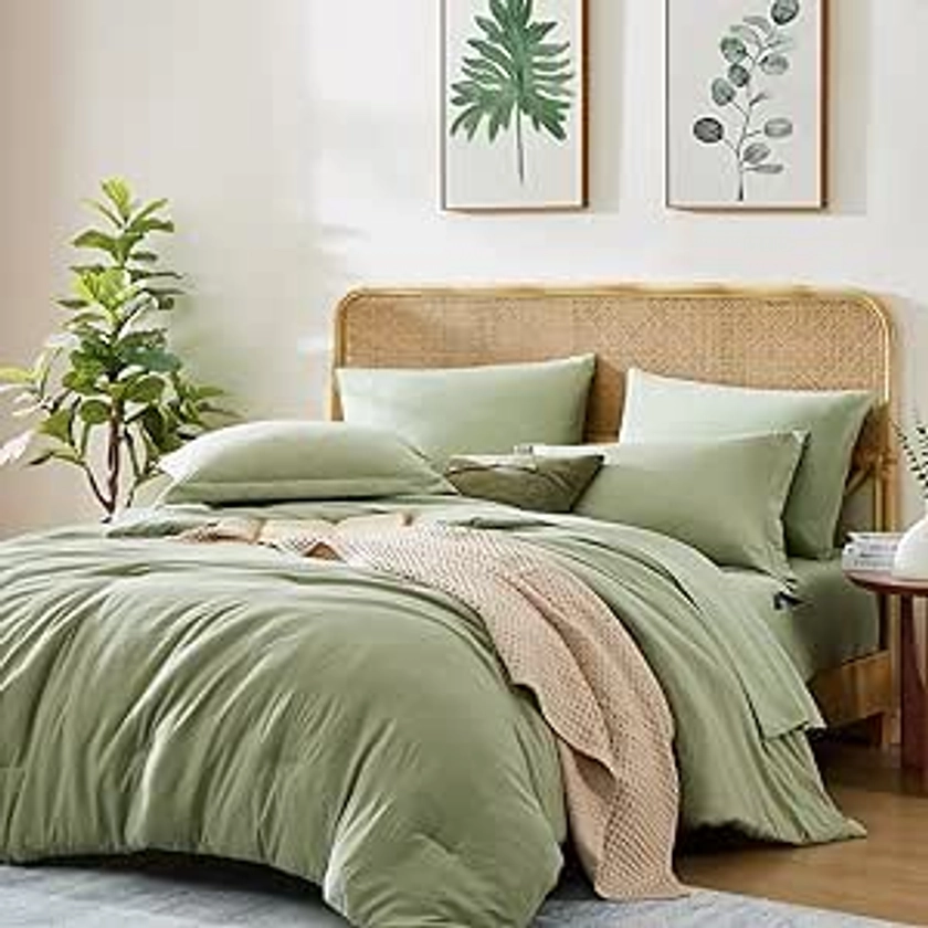 Amazon.com: WRENSONGE Sage Green Queen Comforter Set, 7 Pieces Soft Microfiber Comforters Queen Size with Fitted Sheet, Flat Sheet, 2 Pillow Shams, and 2 Pillowcases- Warm Bedding Sets Queen for All Season : Home & Kitchen