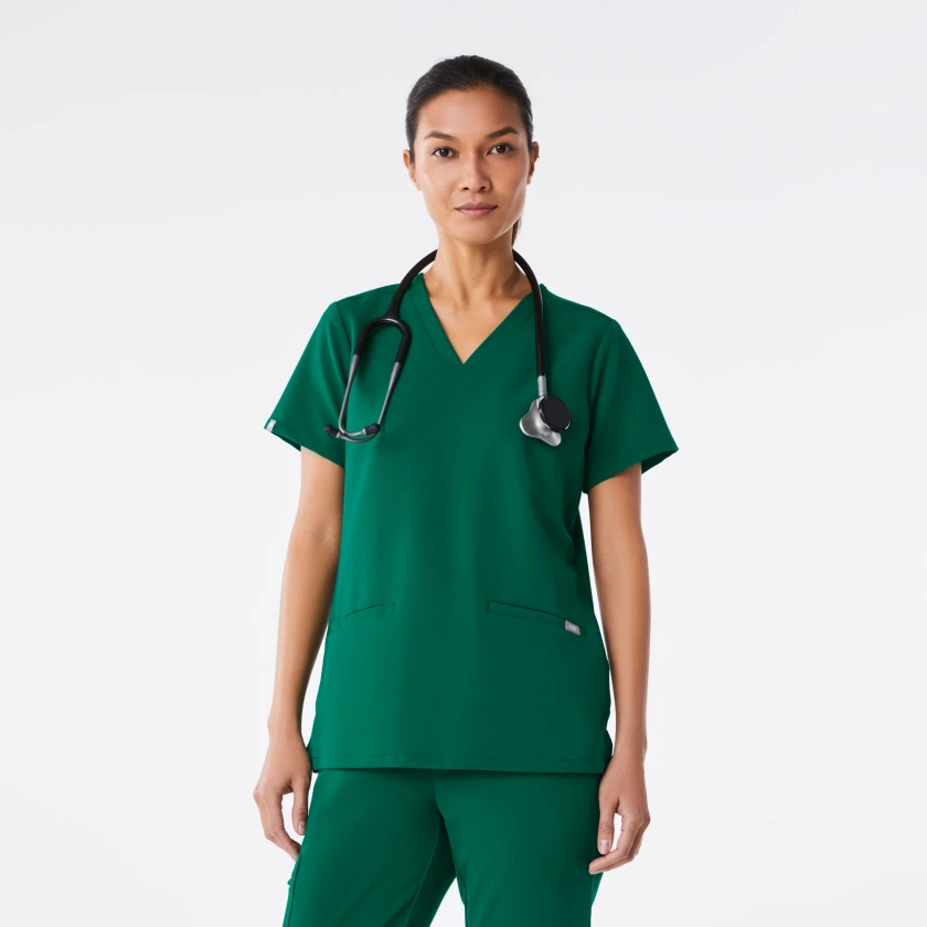 Women&apos;s Casma™ Three-Pocket Scrub Top