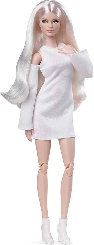 Barbie Signature Barbie Looks Doll (Tall, Blonde) Fully Posable Fashion Doll Wearing White Dress & Platform Boots, Gift for Collectors, GXB28 : Amazon.co.uk: Toys & Games