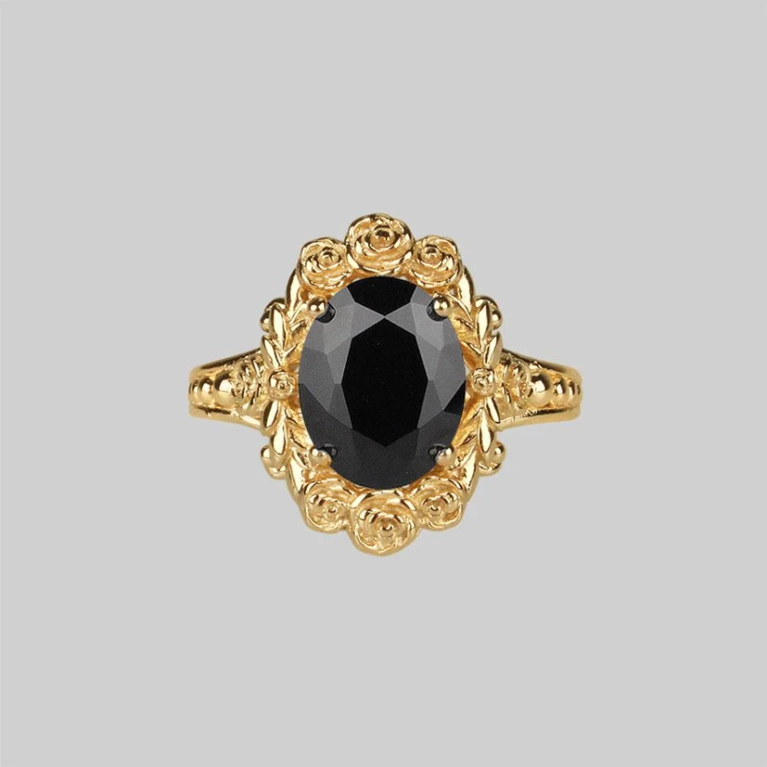 MARIA. Rose Wreath Onyx Gold Cocktail Ring