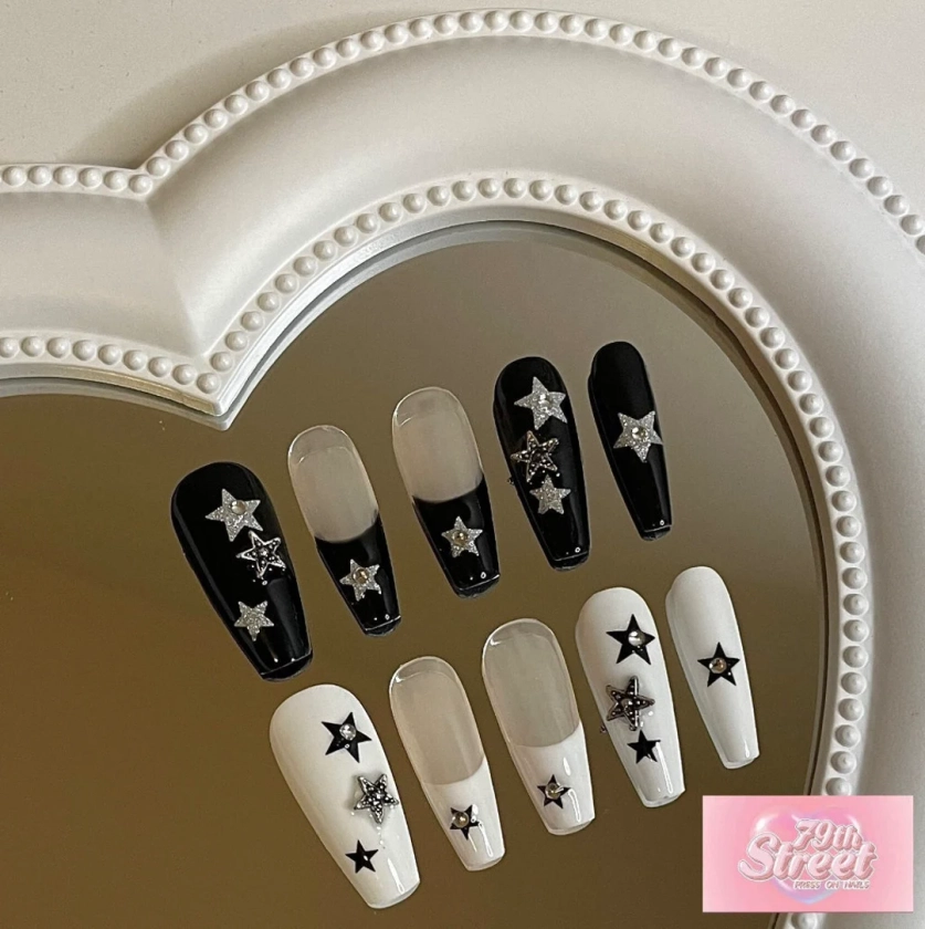 Black N White Star Handmade Press on Nails - Etsy