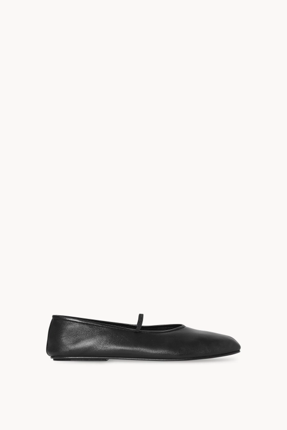 Elastic Ballet Slipper Black in Leather – The Row