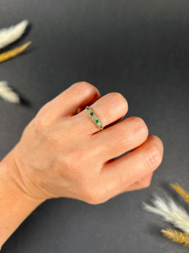 Antique 15ct Yellow Gold, Georgian Emerald & Diamond 7 Stone Ring