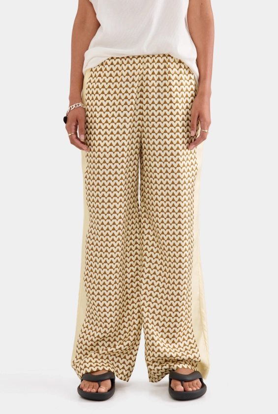 Venroy - Womens Silk Relaxed Pant | Venroy | Premium Leisurewear designed in Australia