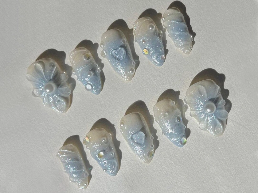 Blue Ocean-inspired Press On Nails | Pearl and Heart Charms | Pretty Gel Designs | Summer Nails| 3D Gel Nail | JC34S