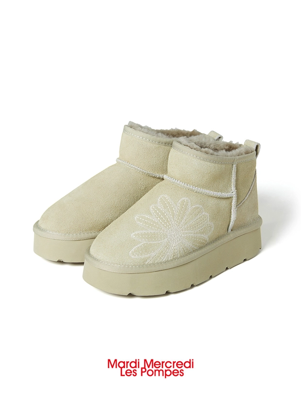 CLASSIQUE MINI UGG BOOTS_OLIVE - MARDI MERCREDI | 마르디 메크르디